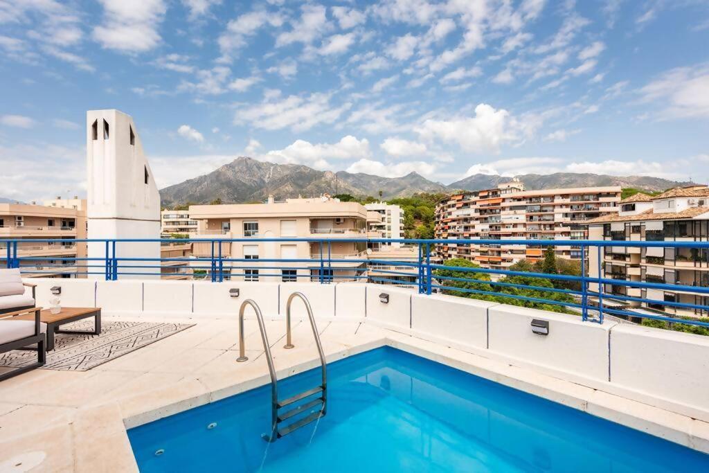 Apartament Marbella House Imponente Atico Con Piscina Privada Zewnętrze zdjęcie